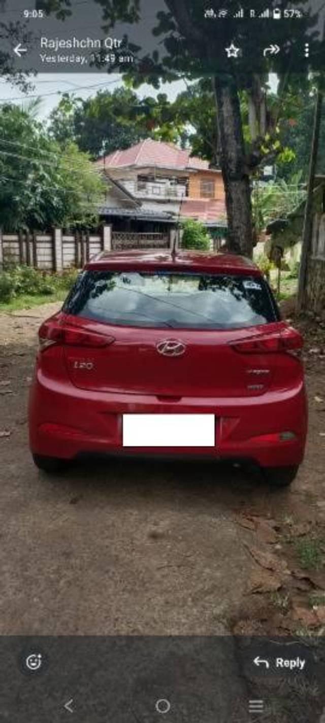 https://images10.gaadi.com/usedcar_image/4569562/original/processed_b03a4dcc-43a3-4334-9855-05e02df979a0.jpg?imwidth=6401