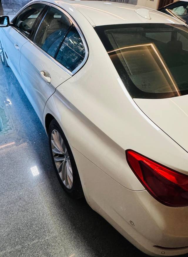 https://images10.gaadi.com/usedcar_image/4569564/original/18ee5f88bdf7c2279de91e60b078f53c.jpg?imwidth=6402