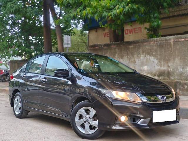 https://images10.gaadi.com/usedcar_image/4569615/original/processed_1d7c8ea05dae52412fabf8943ad2a77d.jpg?imwidth=6400