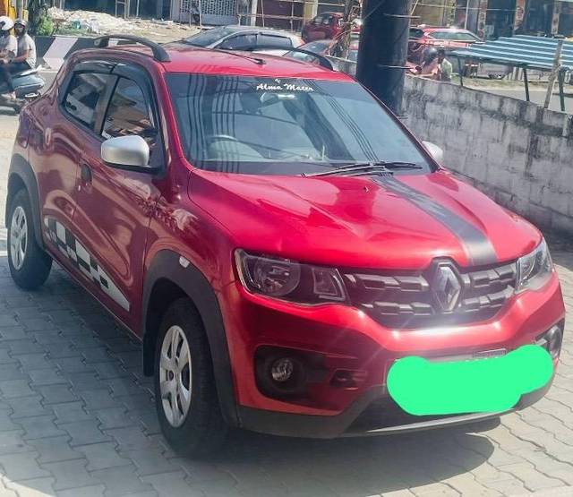 https://images10.gaadi.com/usedcar_image/4569617/original/processed_4a71c2a1-72d3-45d7-8e45-50c01f7eed87.jpeg?imwidth=6400