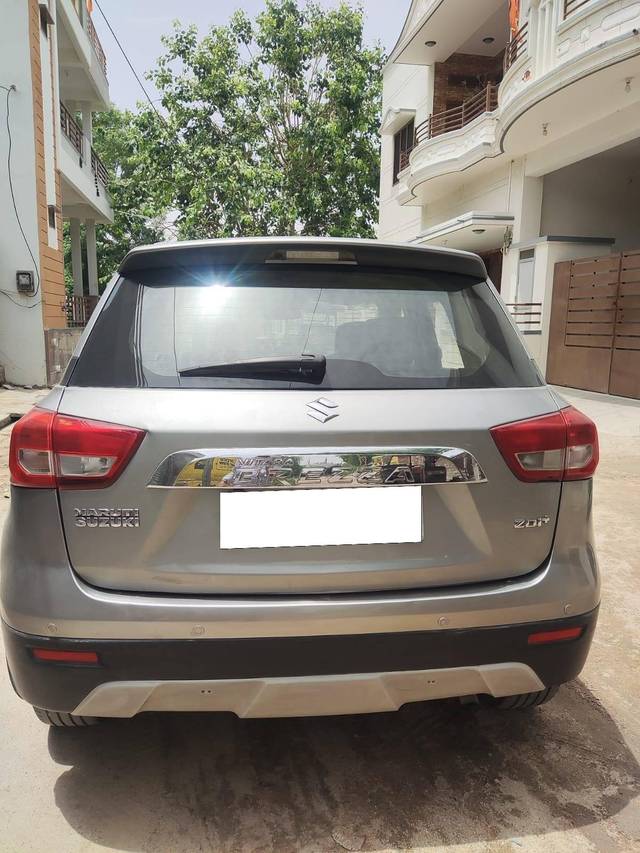 https://images10.gaadi.com/usedcar_image/4569629/original/processed_4774cf399013d5dad511fd469f60d727.jpg?imwidth=6401