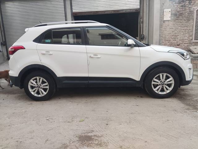 https://images10.gaadi.com/usedcar_image/4569650/original/36c520d687e0542fa92289f2009571f9.jpg?imwidth=6401