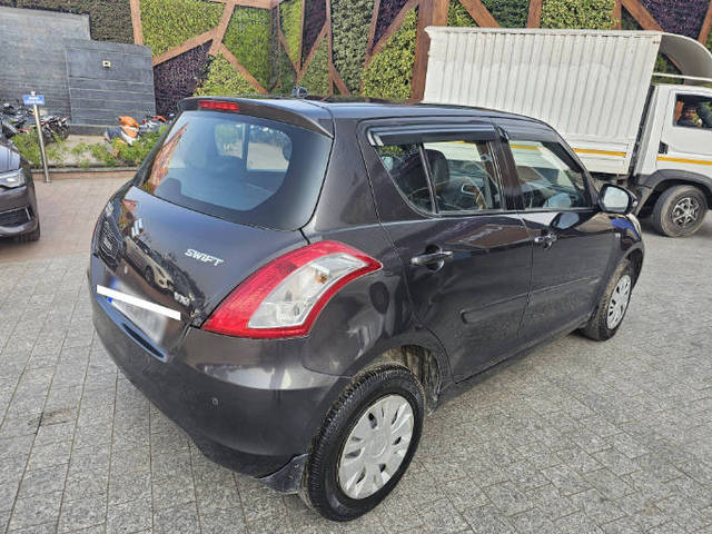 https://images10.gaadi.com/usedcar_image/4569653/original/processed_6c24b5f6322278e6c090d56d68de1b03.png?imwidth=6402