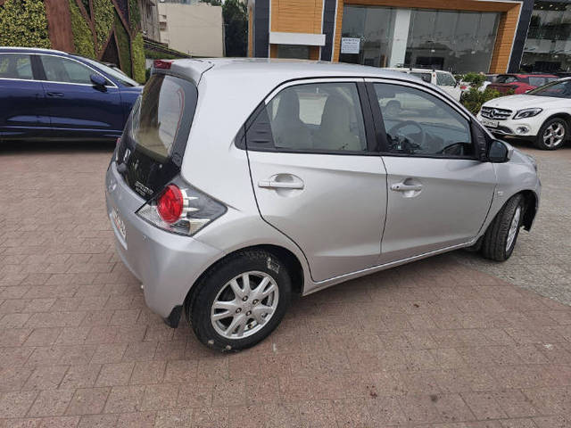 https://images10.gaadi.com/usedcar_image/4569655/original/processed_801d9368085a47fc20f7f96f146f6414.png?imwidth=6402