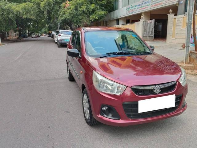https://images10.gaadi.com/usedcar_image/4569674/original/processed_b177b52f2abd55b3d17dea63d8193591.jpg?imwidth=6400