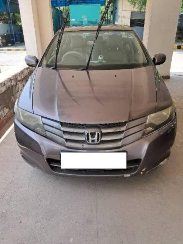 https://images10.gaadi.com/usedcar_image/4569677/original/processed_1192dfc6-6ba8-498f-bd64-925911f26058.jpg?imwidth=6400