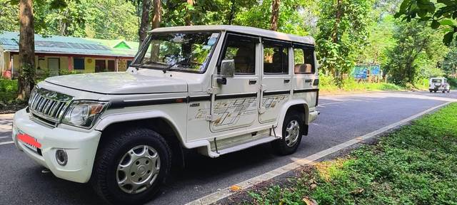 https://images10.gaadi.com/usedcar_image/4569687/original/processed_856bb8b4-e6f2-4ca9-b4e0-edf216ccdc46.jpg?imwidth=6400