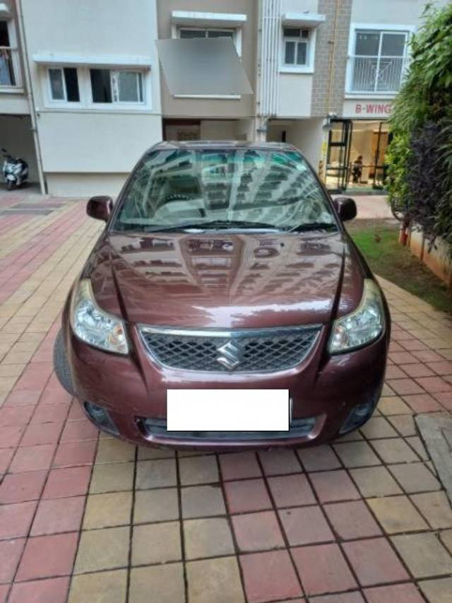 https://images10.gaadi.com/usedcar_image/4569731/original/processed_05642f58-f464-4043-ab94-bcf0d29d136e.jpeg?imwidth=6400