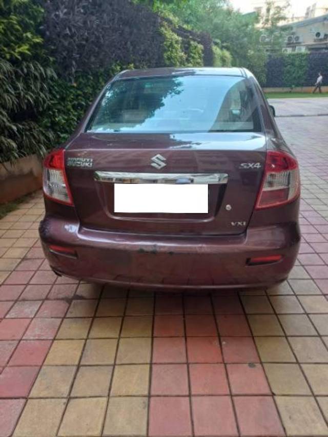 https://images10.gaadi.com/usedcar_image/4569731/original/processed_3bc6755d-7d1c-4f90-8440-a2e537834525.jpeg?imwidth=6402
