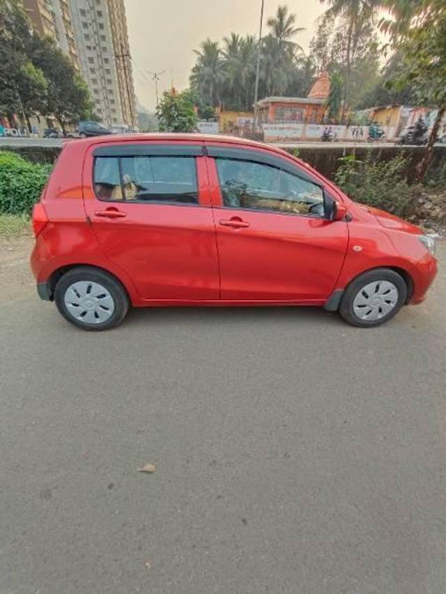 https://images10.gaadi.com/usedcar_image/4569774/original/processed_c7c26d03-392b-491c-850f-ea909bb3c592.jpg?imwidth=6401