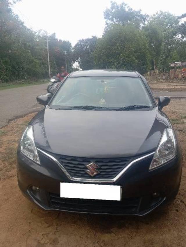 https://images10.gaadi.com/usedcar_image/4569790/original/processed_aabc8713-65ef-4f03-8399-245e4185da37.jpg?imwidth=6401