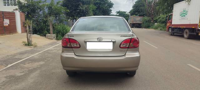 https://images10.gaadi.com/usedcar_image/4569792/original/processed_0aa40fa7f63ea4c95aad4d47802ca40f.jpg?imwidth=6402
