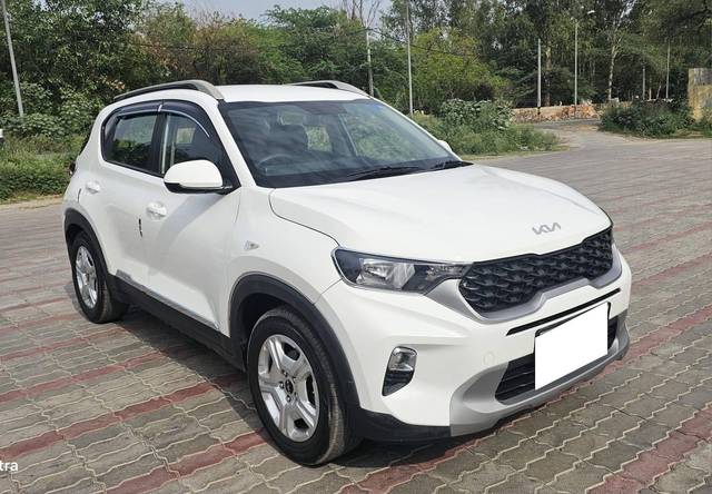 https://images10.gaadi.com/usedcar_image/4569797/original/processed_dad66c93beb7563906d4935409fd7bf6.jpg?imwidth=6400