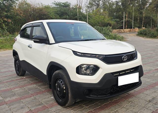 https://images10.gaadi.com/usedcar_image/4569803/original/processed_92764a17fe3acf141ab8598733412166.jpg?imwidth=6400