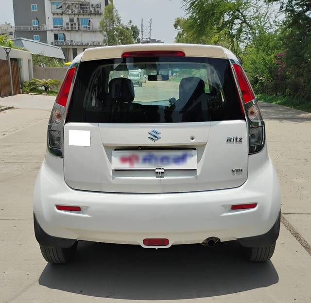 https://images10.gaadi.com/usedcar_image/4569826/original/processed_f48a557ad87696d0970223c6f59d550e.jpg?imwidth=6402