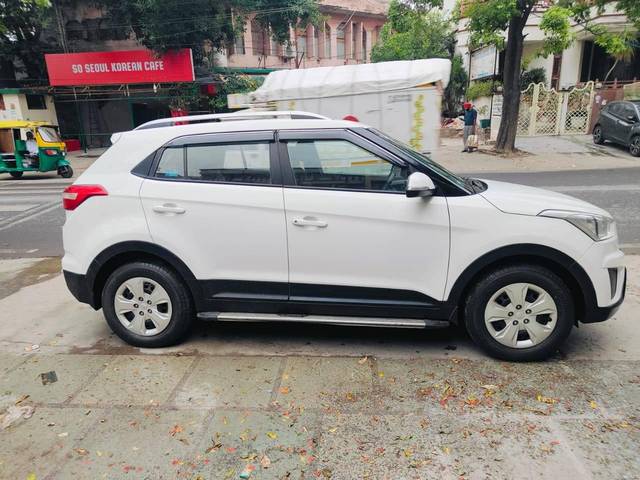 https://images10.gaadi.com/usedcar_image/4569827/original/processed_05d8c571dcbfad6d0b66516ba8aff079.jpg?imwidth=6401