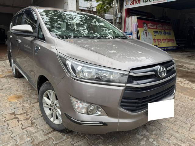https://images10.gaadi.com/usedcar_image/4569830/original/processed_1b9005ebf83cbe57beaedd7d99a60979.jpg?imwidth=6401