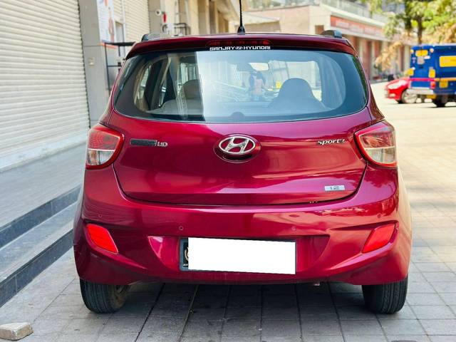 https://images10.gaadi.com/usedcar_image/4569872/original/processed_4111f199ef5a29e853cc3c0fecc42491.jpg?imwidth=6402