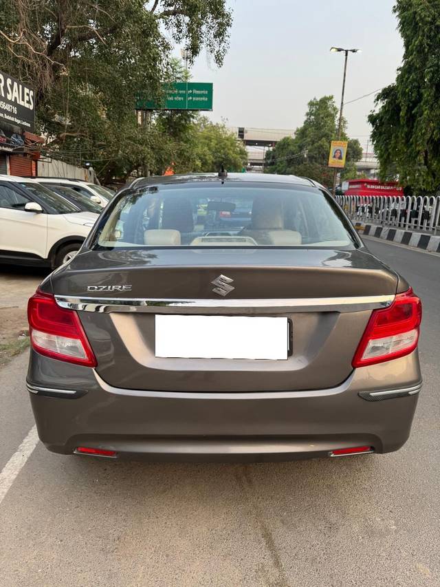 https://images10.gaadi.com/usedcar_image/4569875/original/processed_2a56835c63fd1f1394cd1a2070e4a0d7.jpg?imwidth=6401