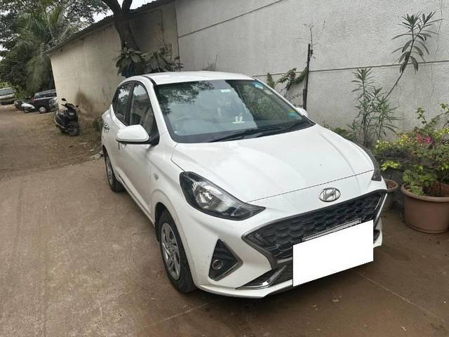 https://images10.gaadi.com/usedcar_image/4569879/original/processed_7a683d5e-2ab2-415d-9677-11342032d8bf.jpeg?imwidth=6400