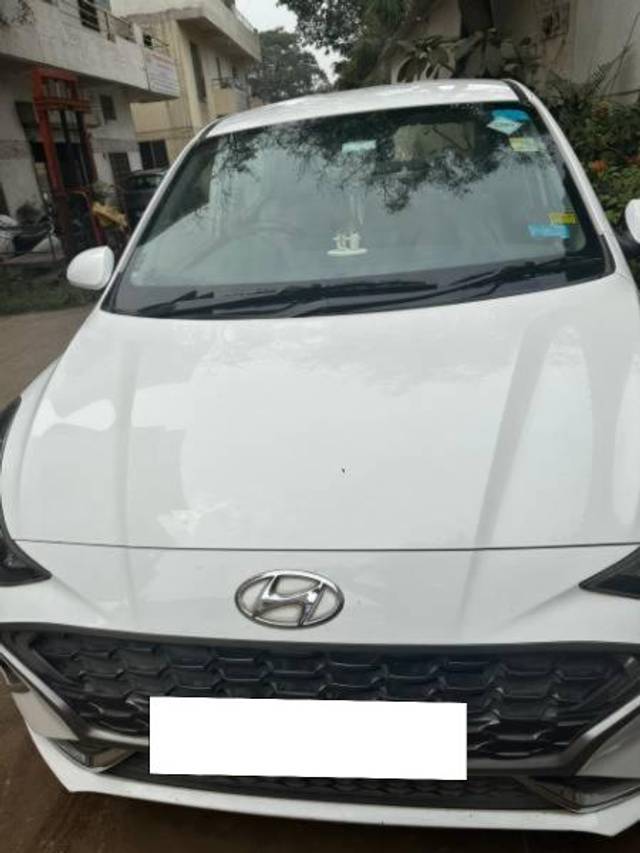 https://images10.gaadi.com/usedcar_image/4569879/original/processed_b5cf9ff3-2260-40c3-bde8-14eff6df14dd.jpeg?imwidth=6401