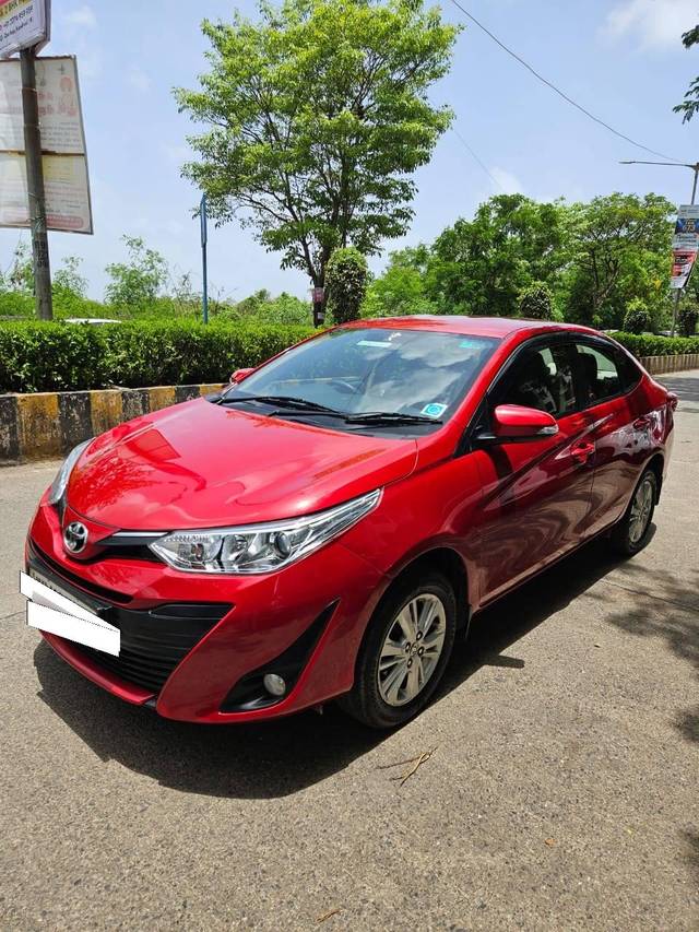 https://images10.gaadi.com/usedcar_image/4569886/original/processed_025f8dab0b83058d96ec113ab9809d70.jpg?imwidth=6401