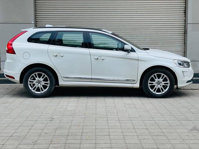 https://images10.gaadi.com/usedcar_image/4569887/original/5f1755536edf95b5d22102b93c024387.jpg?imwidth=6401