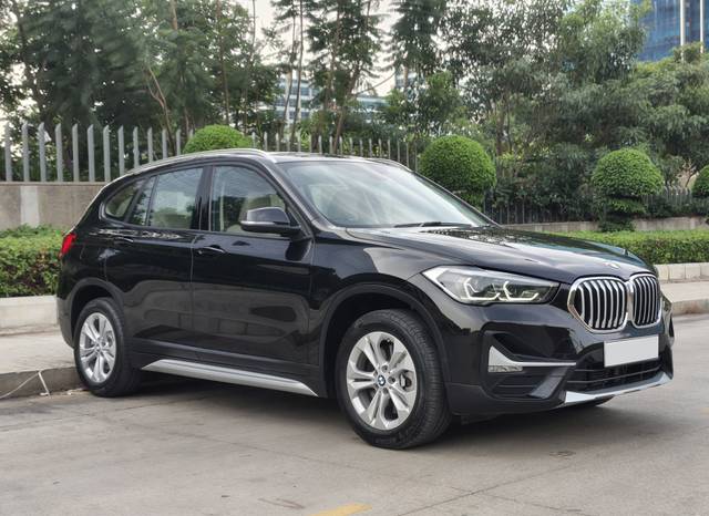 https://images10.gaadi.com/usedcar_image/4569920/original/d538e76d818dd617ac807172bc93a8bb.jpeg?imwidth=6400