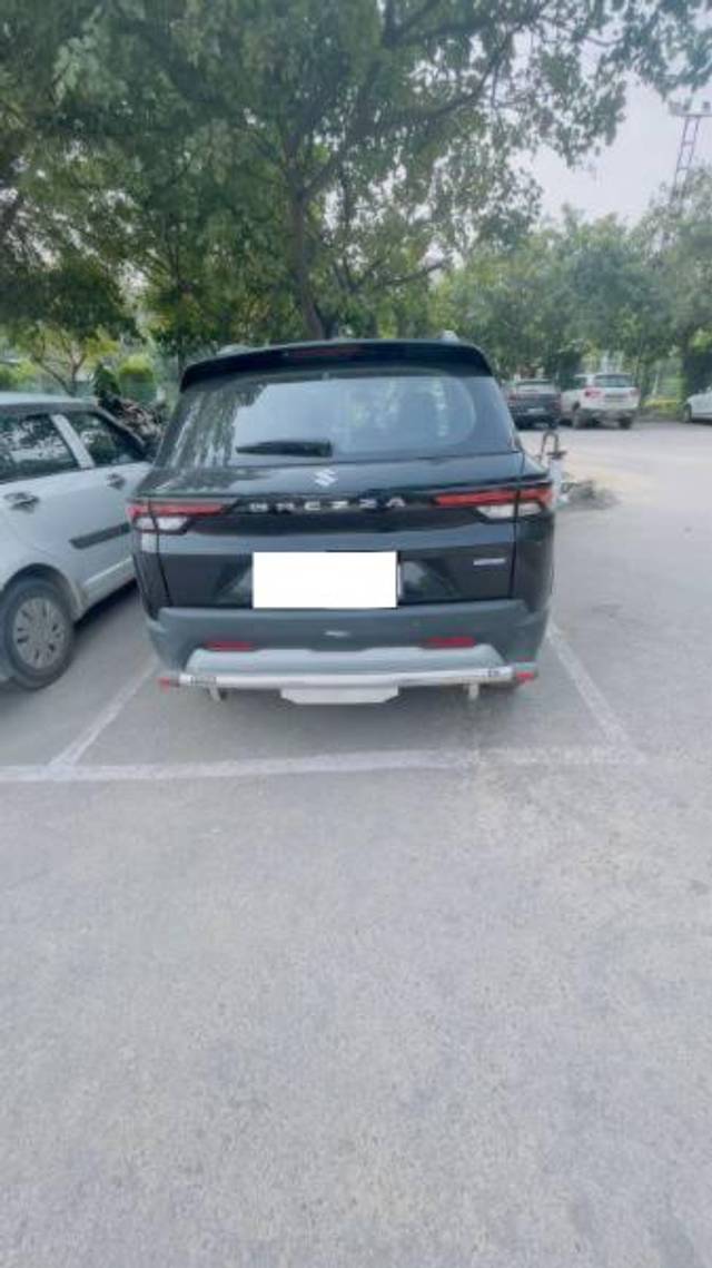 https://images10.gaadi.com/usedcar_image/4569945/original/processed_c9e445f1-800e-400e-904e-e6fdaa9a612b.jpeg?imwidth=6402