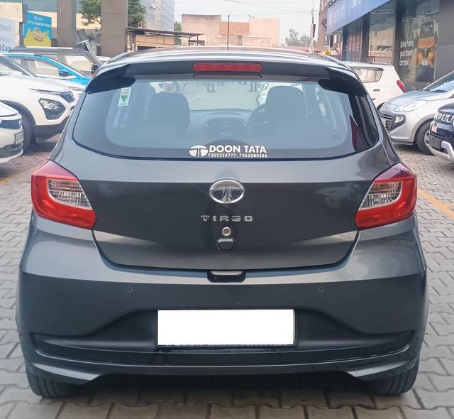 https://images10.gaadi.com/usedcar_image/4569952/original/processed_bce1f1dc-2ad6-4313-a128-bb91bc126a90.jpg?imwidth=6401