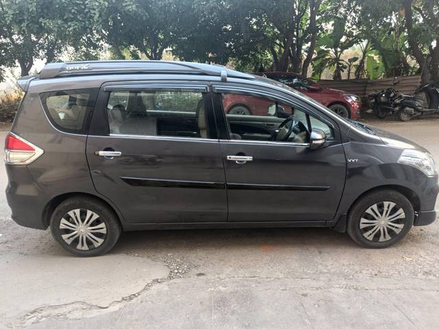 https://images10.gaadi.com/usedcar_image/4570019/original/processed_8f0765b23a49e77c28104d93855c2efa.jpg?imwidth=6401