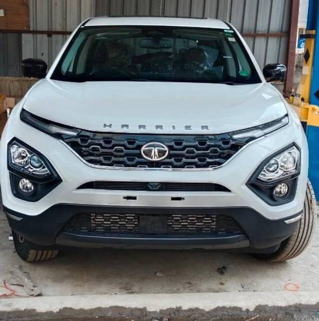 https://images10.gaadi.com/usedcar_image/4570024/original/processed_b11dcb99-e7b3-4e74-9012-1971aa385c9c.jpeg?imwidth=6400