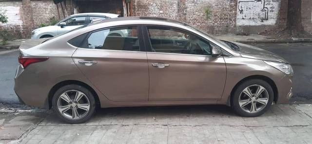 https://images10.gaadi.com/usedcar_image/4570037/original/processed_bcffcff078c4c52abe630b6bc357d656.jpg?imwidth=6401