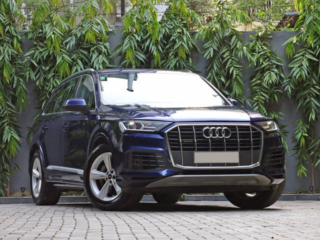 https://images10.gaadi.com/usedcar_image/4570039/original/cbad00e37e977bf79a2c364fdb1bd4a7.jpg?imwidth=6400
