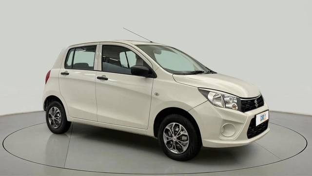 https://images10.gaadi.com/usedcar_image/4570072/original/414ed88f03e69971b228cc937391eee2.jpg?imwidth=6400
