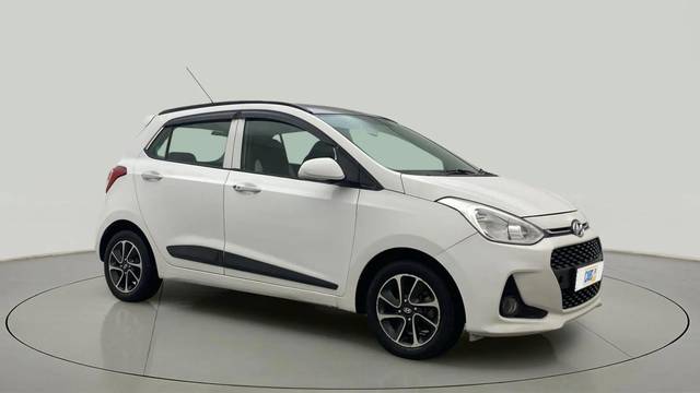 https://images10.gaadi.com/usedcar_image/4570082/original/56a61876259b67eb062aee42c531ee55.jpg?imwidth=6400