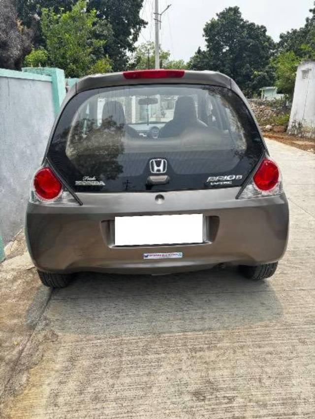https://images10.gaadi.com/usedcar_image/4570093/original/processed_c0159790-e998-4140-b039-7edaacdc1019.jpeg?imwidth=6401