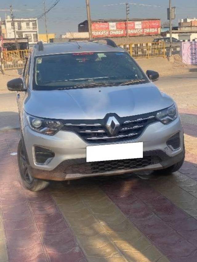https://images10.gaadi.com/usedcar_image/4570096/original/processed_2f8ae6e1-bbd6-43be-91d8-9b80dae60e8e.jpeg?imwidth=6401