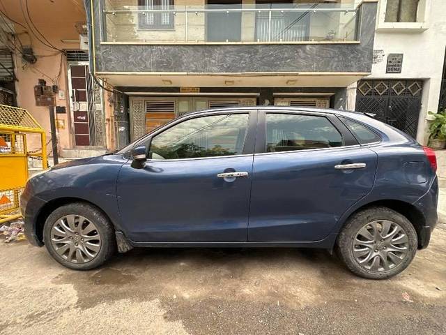 https://images10.gaadi.com/usedcar_image/4570175/original/processed_482f441a-b8be-4e39-b92a-5c97c9061828.jpg?imwidth=6402