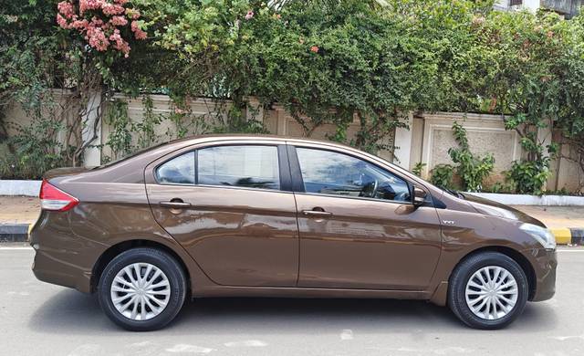 https://images10.gaadi.com/usedcar_image/4570181/original/processed_a49df5d14b94dcff9c1a22c390fb0c39.jpg?imwidth=6402