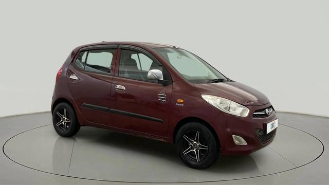 https://images10.gaadi.com/usedcar_image/4570195/original/2ef2a8aadc5731f64c6e5d0b1f8176ab.jpg?imwidth=6400