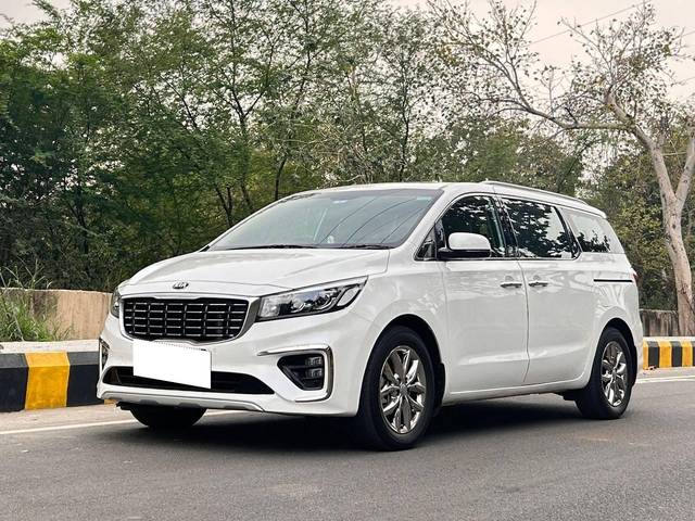 https://images10.gaadi.com/usedcar_image/4570202/original/processed_deb1dc42a6fc7ef85f47daf4b3f57289.jpg?imwidth=6400
