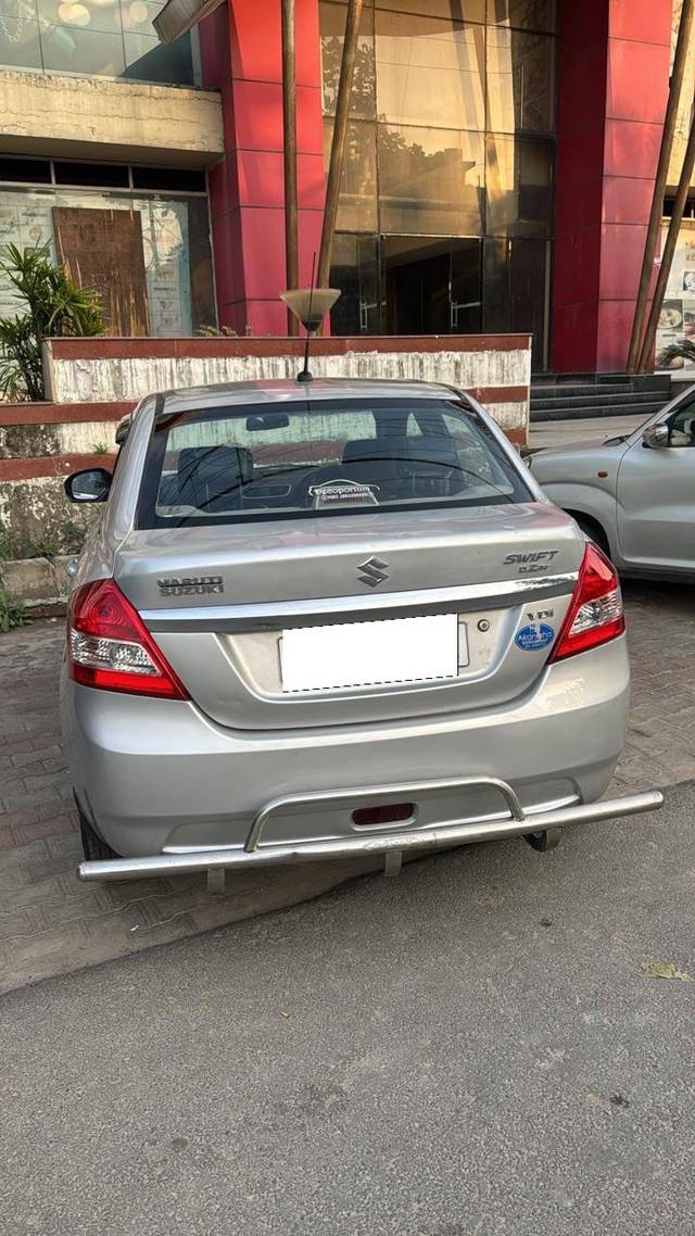 https://images10.gaadi.com/usedcar_image/4570212/original/processed_b4c18e329c3262b551c88754cb92680d.jpg?imwidth=6401