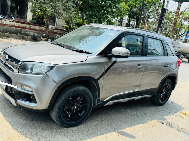 Second-hand 2019 Maruti Suzuki Vitara Brezza ZDi Plus AMT for sale in Moradabad-6