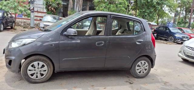 https://images10.gaadi.com/usedcar_image/4570232/original/processed_e7eeda8ea6e152cbc93b2bc5e8435deb.jpg?imwidth=6402