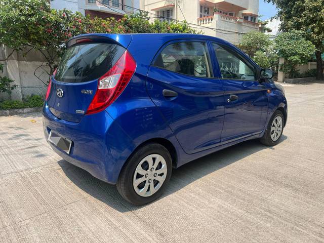 https://images10.gaadi.com/usedcar_image/4570253/original/processed_999a7c5ec2e2d505d602ea76c49e399e.jpg?imwidth=6402