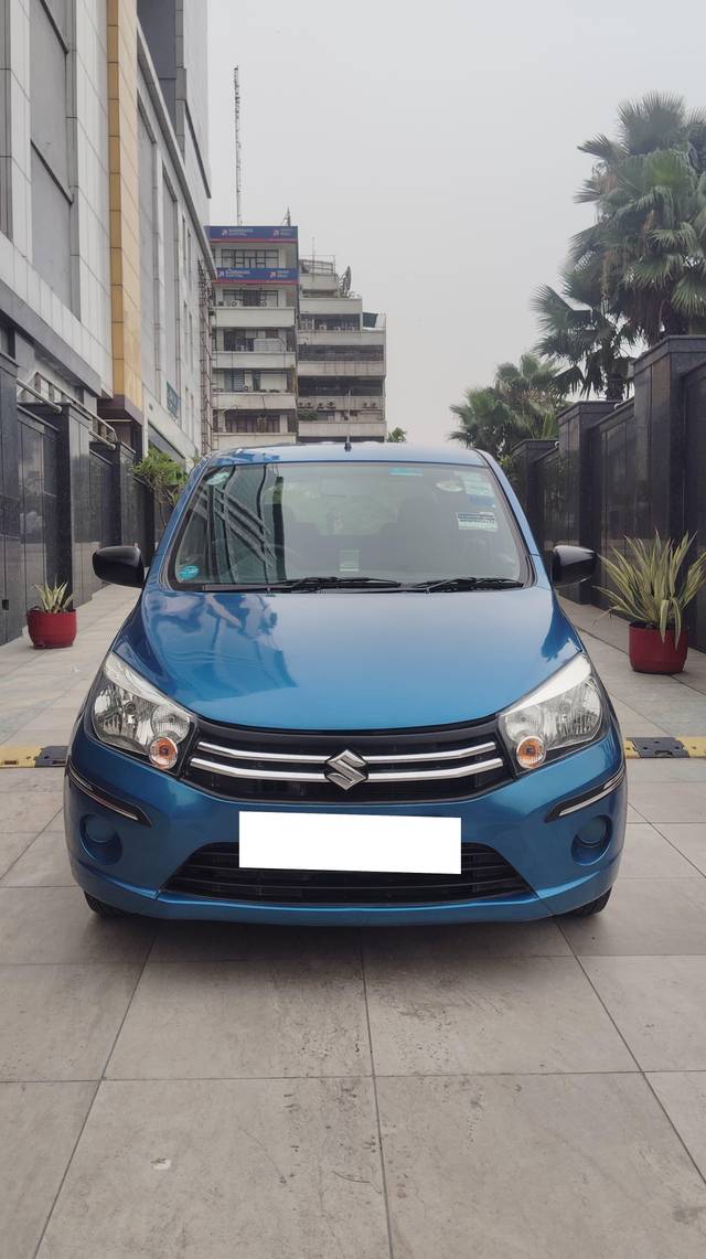 https://images10.gaadi.com/usedcar_image/4570259/original/processed_6416a088c3c9d5357cb80b770e573aad.jpg?imwidth=6400