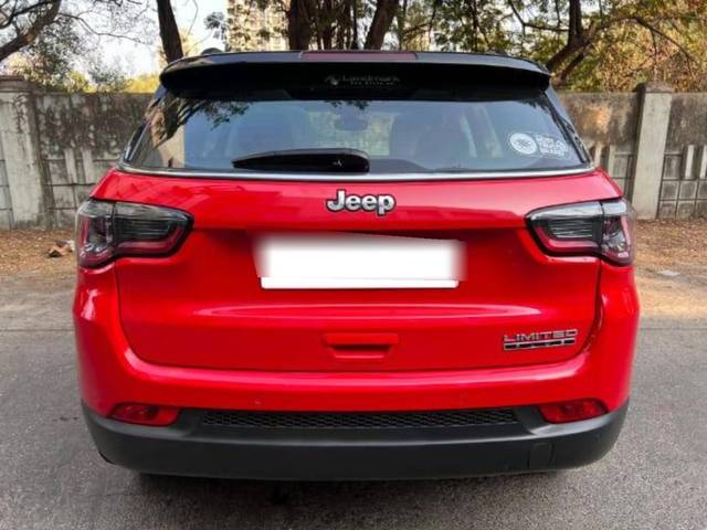 https://images10.gaadi.com/usedcar_image/4570264/original/processed_fa06120bd66c2a0934ce8226aed55a74.jpg?imwidth=6402