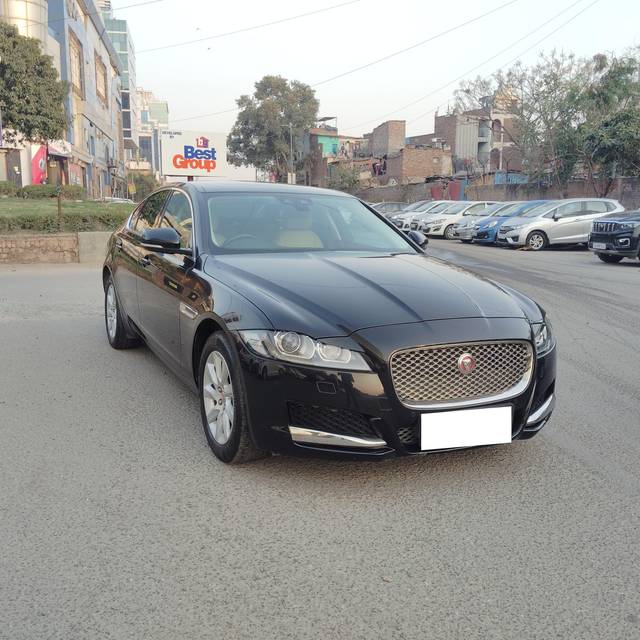 https://images10.gaadi.com/usedcar_image/4570272/original/processed_8a6ceab852f0855e623755794e268019.jpg?imwidth=6400