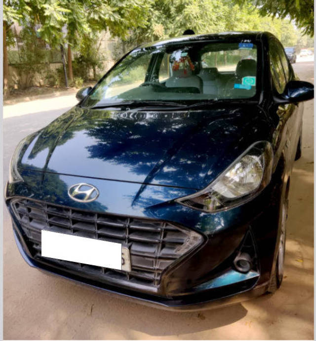 https://images10.gaadi.com/usedcar_image/4570303/original/processed_processed_60dd84dffa6799982e628985fb80e335.png?imwidth=6401